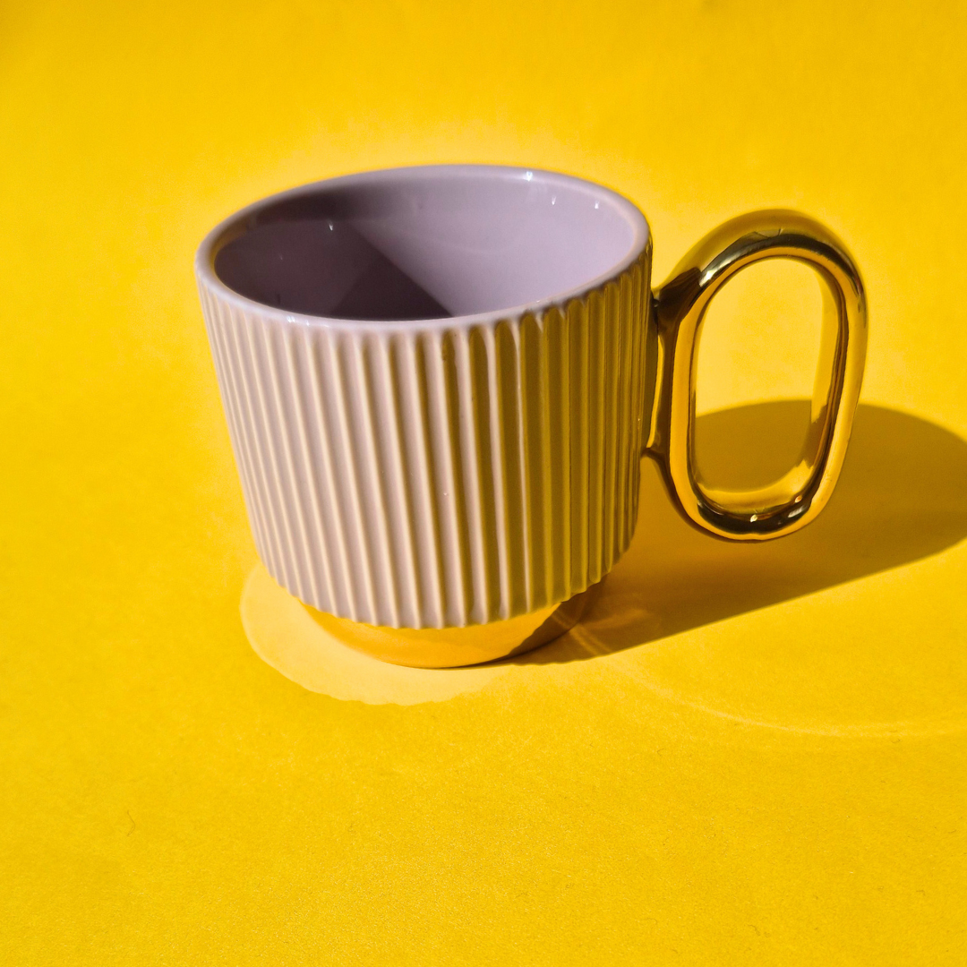 Κεραμική Λιλά Γκοφρέ Κούπα με Χρυσή Λαβή και Χρυσό Πάτο