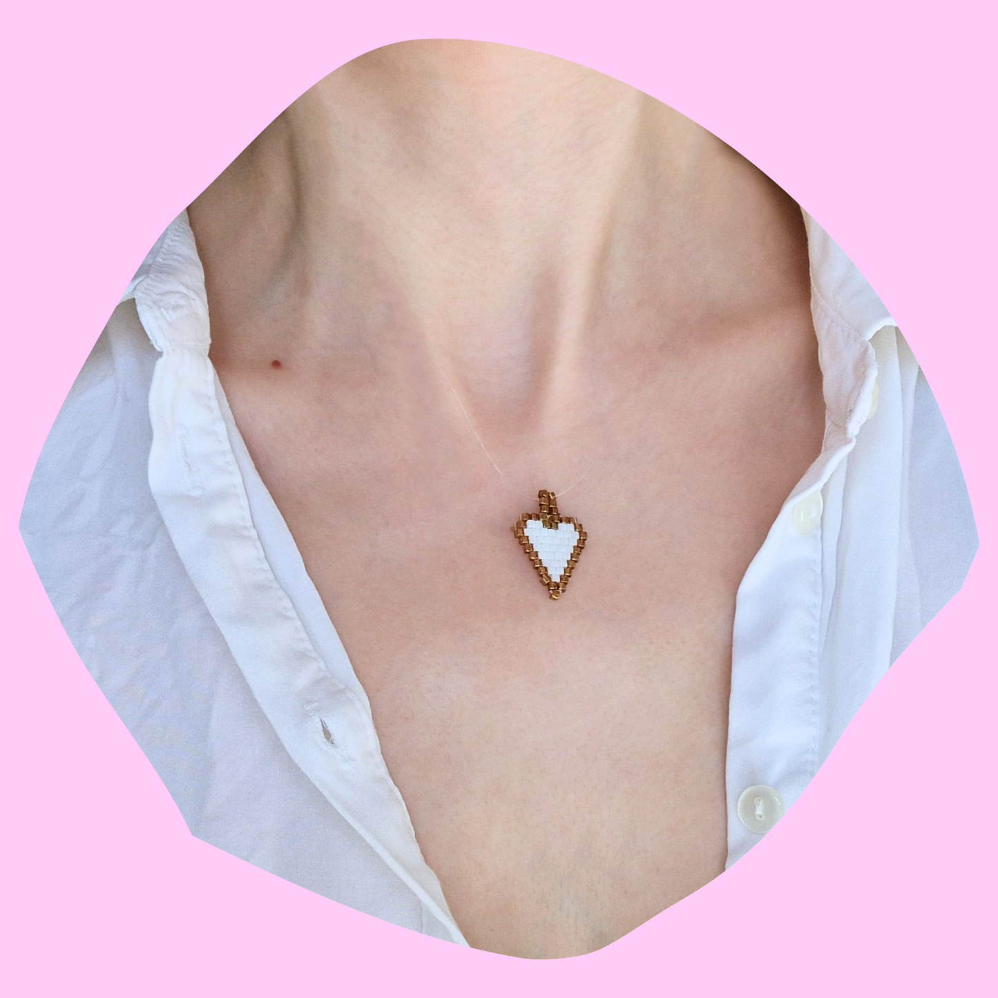 Χειροποίητο Κολιέ με Μακρόστενη Λευκή Καρδιά από Χάντρες Miyuki σε Πετονιά