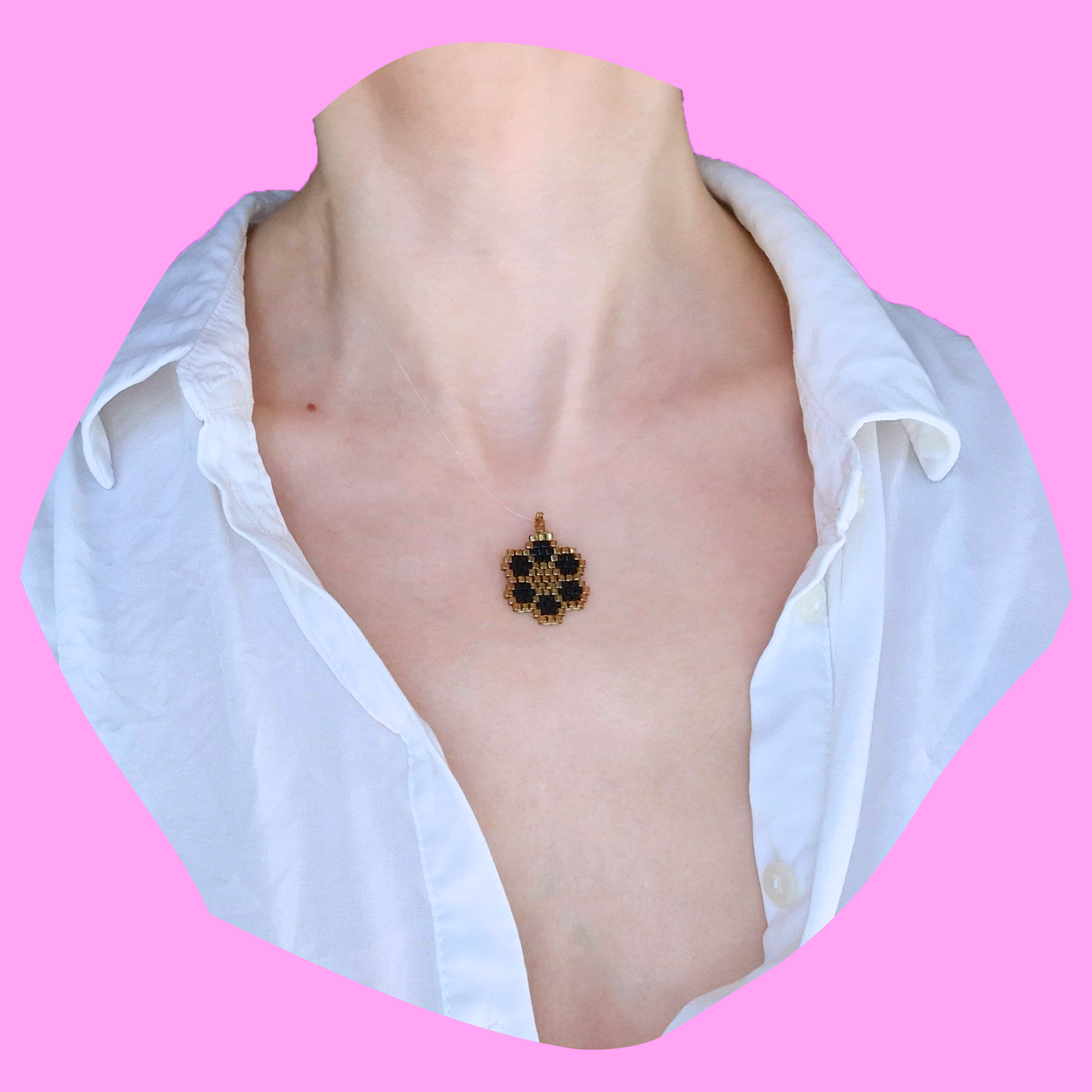 Χειροποίητο Κολιέ Μαύρο-Χρυσό Λουλούδι από Χάντρες Miyuki σε Πετονιά