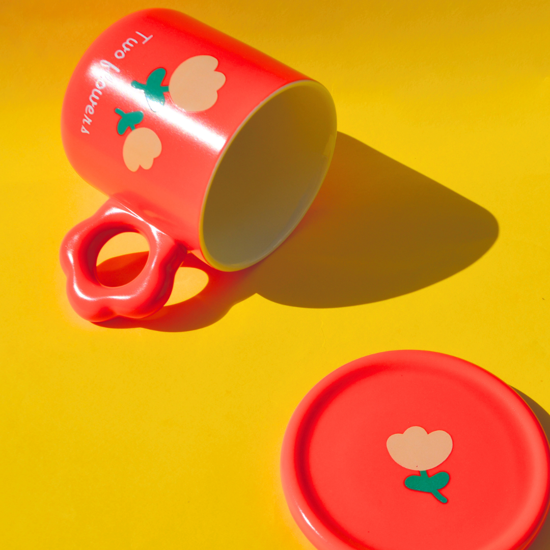 Κεραμική Κόκκινη Κούπα Flower με Κόκκινο Καπάκι και Floral Λαβή