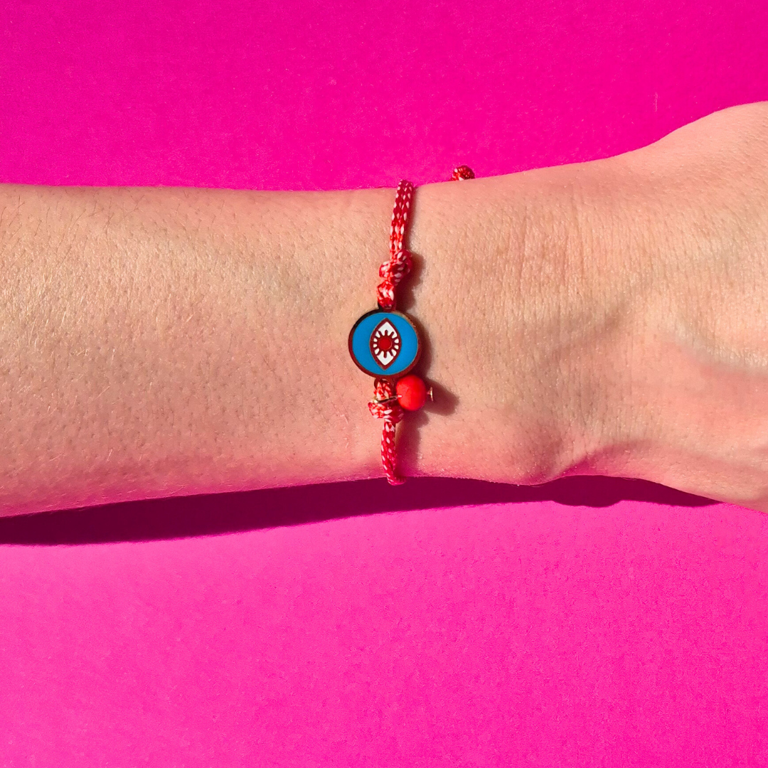 Μαρτάκι Χειροποίητο με Ατσάλινο Μάτι, Κόκκινο Κρυσταλλάκι και Μακραμέ για Ενήλικες και Παιδιά