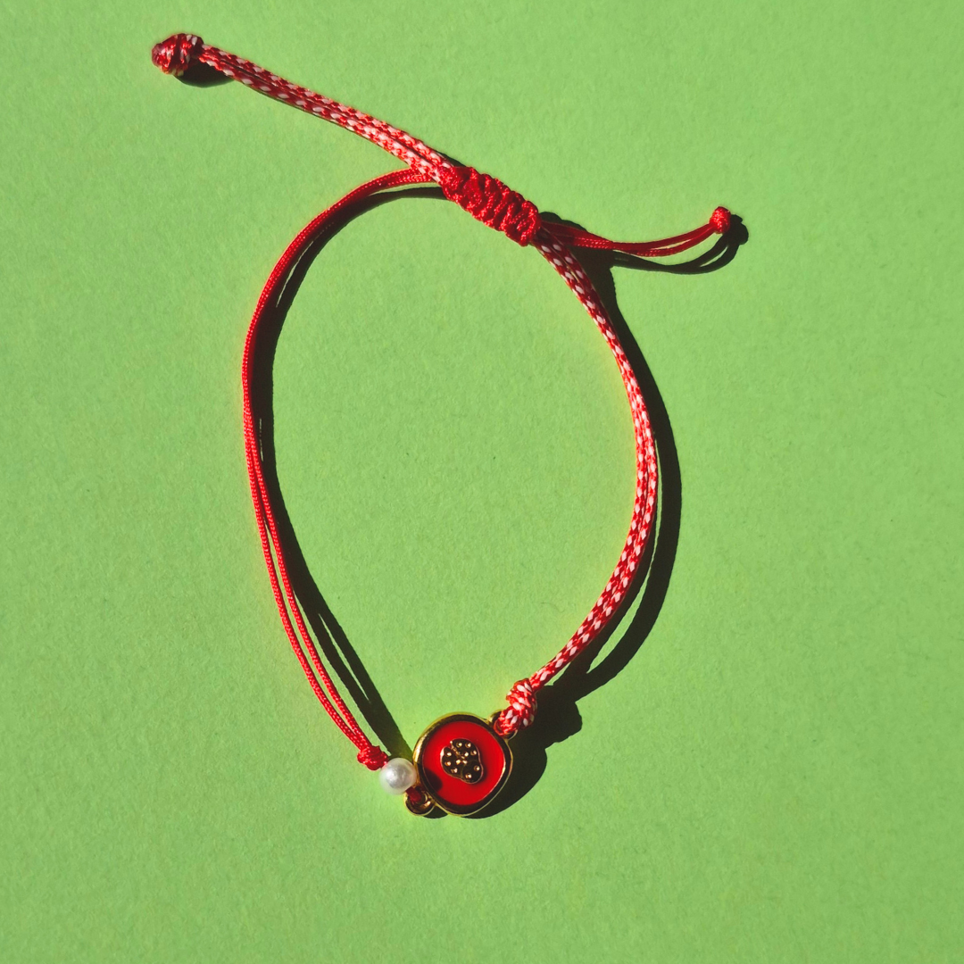 Μαρτάκι με Μεταλλικό Στοιχείο Πασχαλίτσα & Πέρλα με Μακραμέ Κούμπωμα