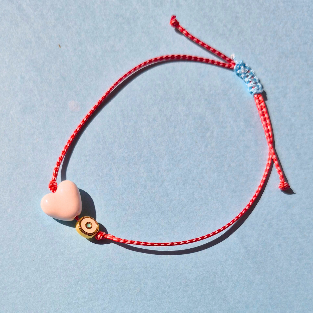 Μαρτάκι Χειροποίητο με Λευκή Κεραμική Καρδιά, Μεταλλικό Μάτι και Μακραμέ για Ενήλικες και Παιδιά