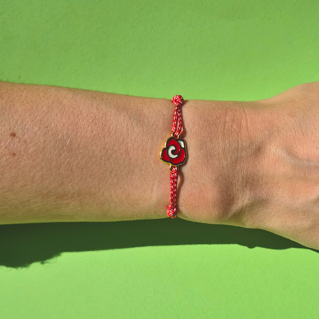 Μαρτάκι Χειροποίητο με Μεταλλικό Τριαντάφυλλο με Σμάλτο και Μακραμέ για Ενήλικες και Παιδιά