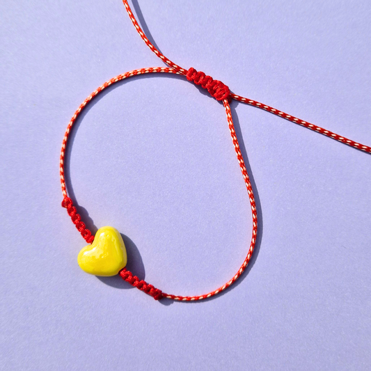 Μαρτάκι Χειροποίητο με Κίτρινη Κεραμική Καρδιά και Μακραμέ για Ενήλικες και Παιδιά