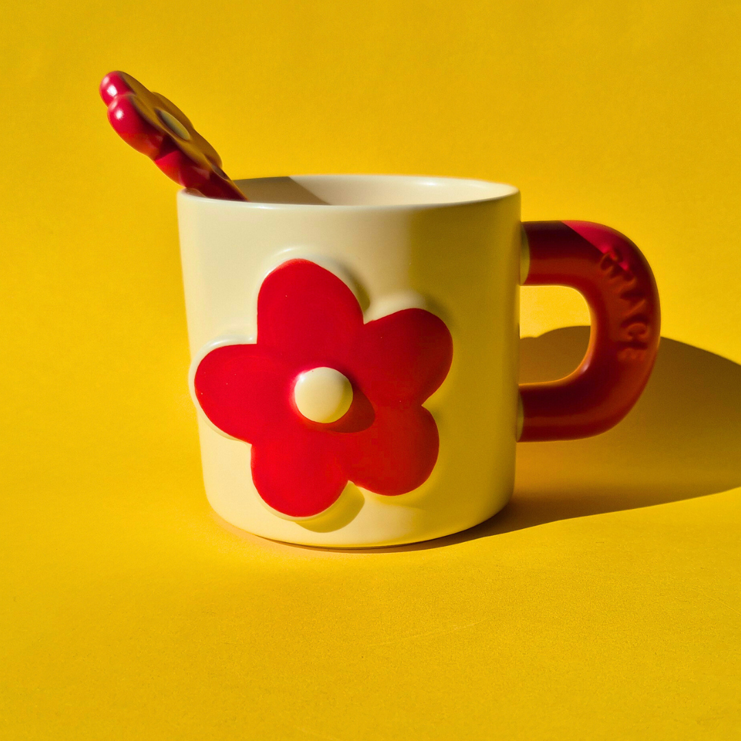 Κεραμική Κούπα με Κόκκινο Λουλούδι και Κουταλάκι
