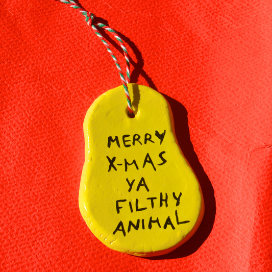 Χειροποίητο Χριστουγεννιάτικο Κεραμικό Στολίδι Κίτρινο Merry X-mas Ya Filthy Animal