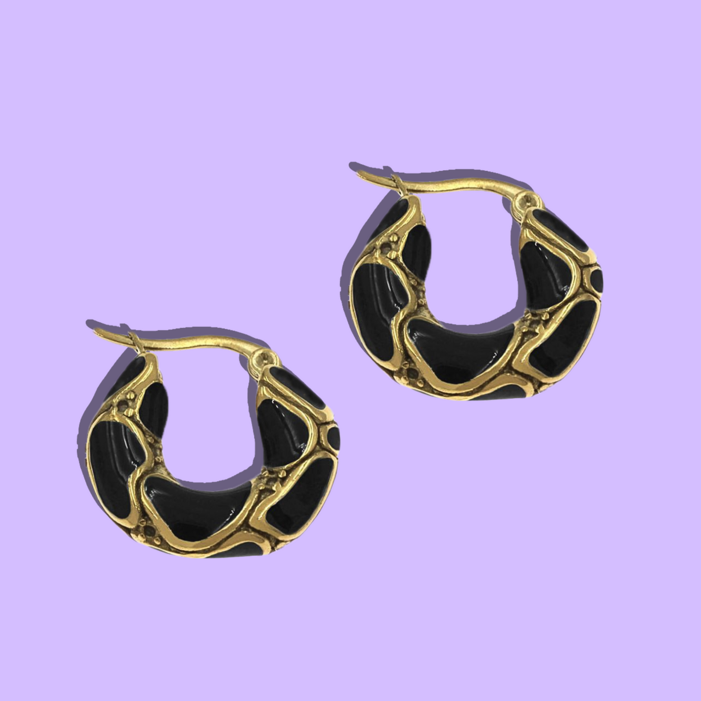 Ατσάλινα Χρυσά Σκουλαρίκια Κρίκοι με Μαύρο Σμάλτο