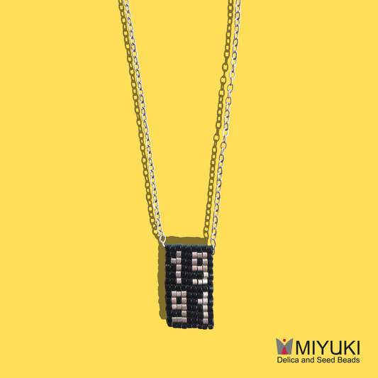 Custom Χειροποίητο Κολιέ Αγαπημένη Χρονιά από Μαύρες Χάντρες MIYUKI και Ατσάλινες Χάντρες σε Ατσάλινη Ασημένια Αλυσίδα