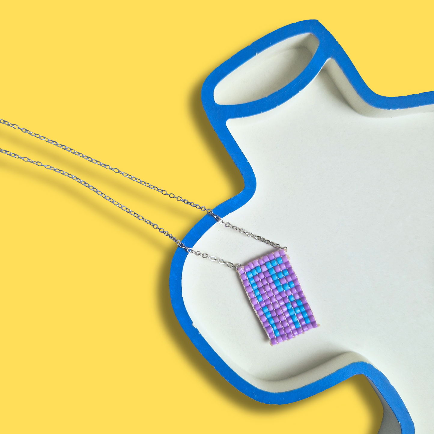 Χειροποίητο Κολιέ Γεια από Χάντρες σε Ατσάλινη Ασημένια Αλυσίδα