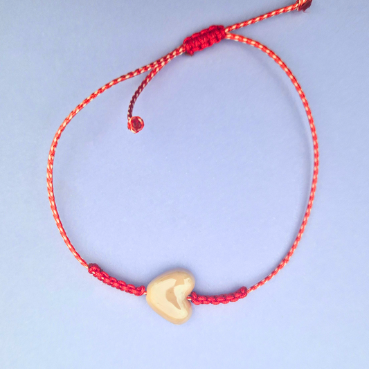 Μαρτάκι Χειροποίητο με Κεραμική Καρδιά Μπεζ και Μακραμέ για Ενήλικες και Παιδιά