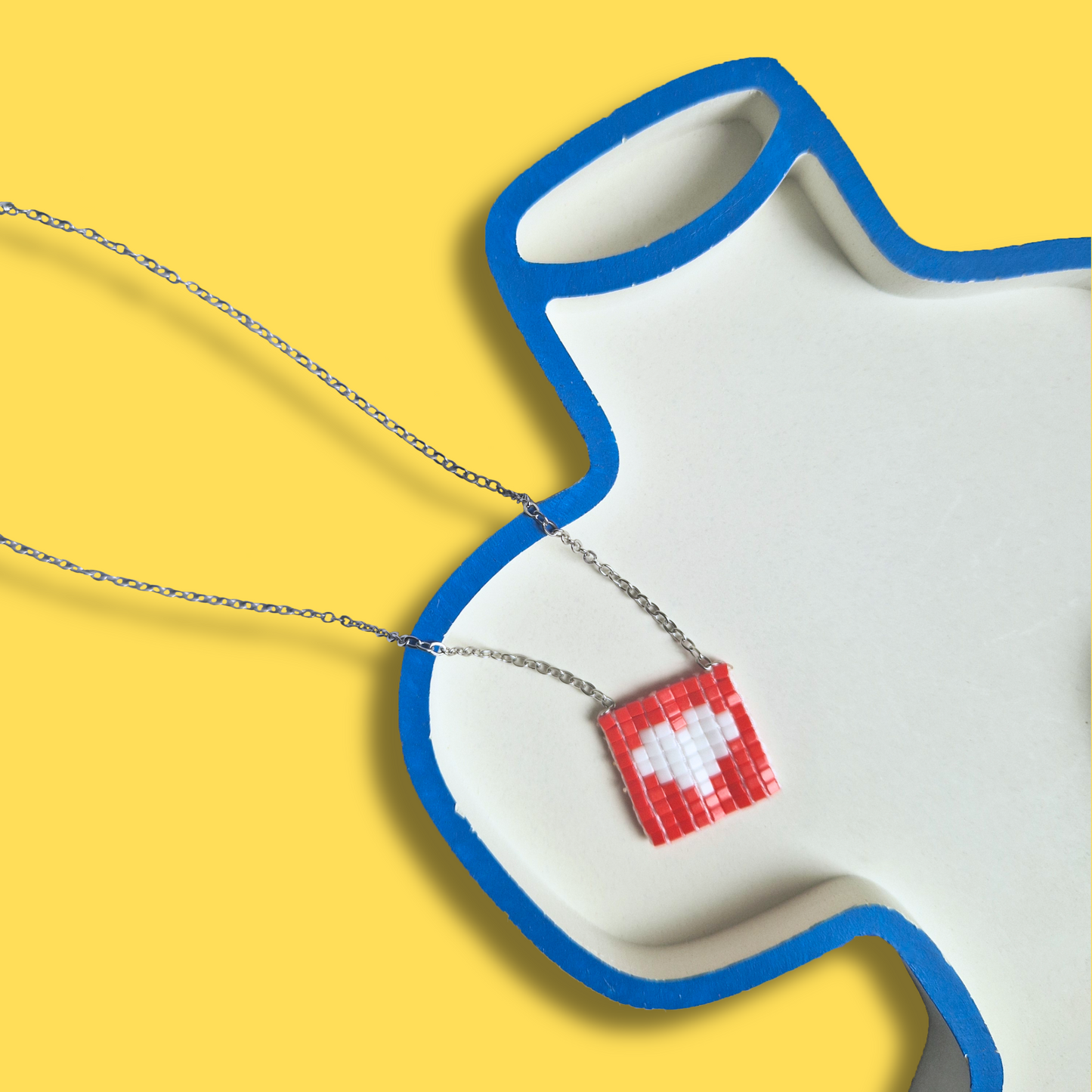 Χειροποίητο Κολιέ με Λευκή Καρδιά από Χάντρες Miyuki σε Ατσάλινη Ασημένια Αλυσίδα