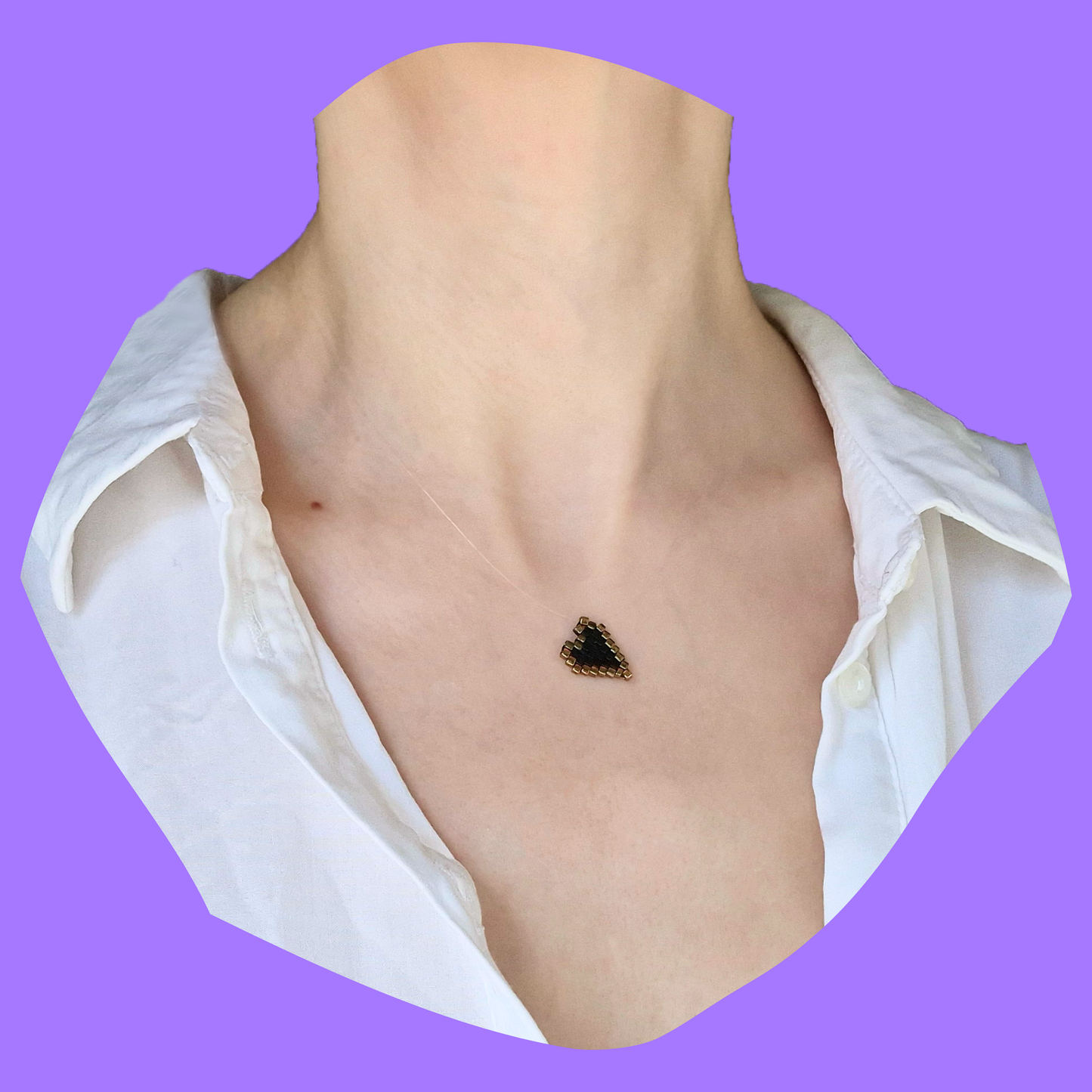 Χειροποίητο Κολιέ με Μικρή Μαύρη Καρδιά από Χάντρες Miyuki σε Πετονιά