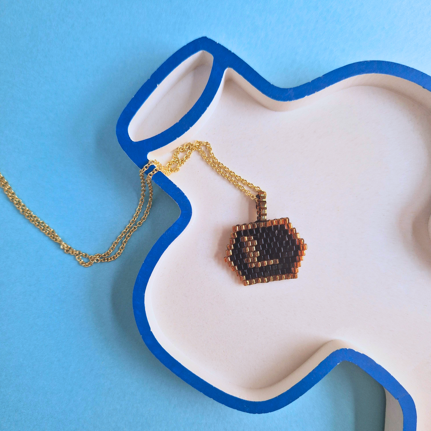 Χειροποίητο Κολιέ Χρυσό Μονόγραμμα σε Χρυσό Πλαίσιο από Χάντρες Miyuki σε Ατσάλινη Χρυσή Αλυσίδα