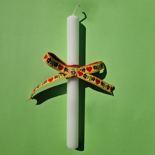 Πασχαλινή Λαμπάδα Χειροποίητη Λευκή με Φιόγκο Spring Bow