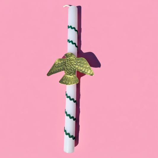 Πασχαλινή Λαμπάδα Χειροποίητη Λευκή με Σκαλιστό Στοιχείο από Ορείχαλκο Χελιδόνι