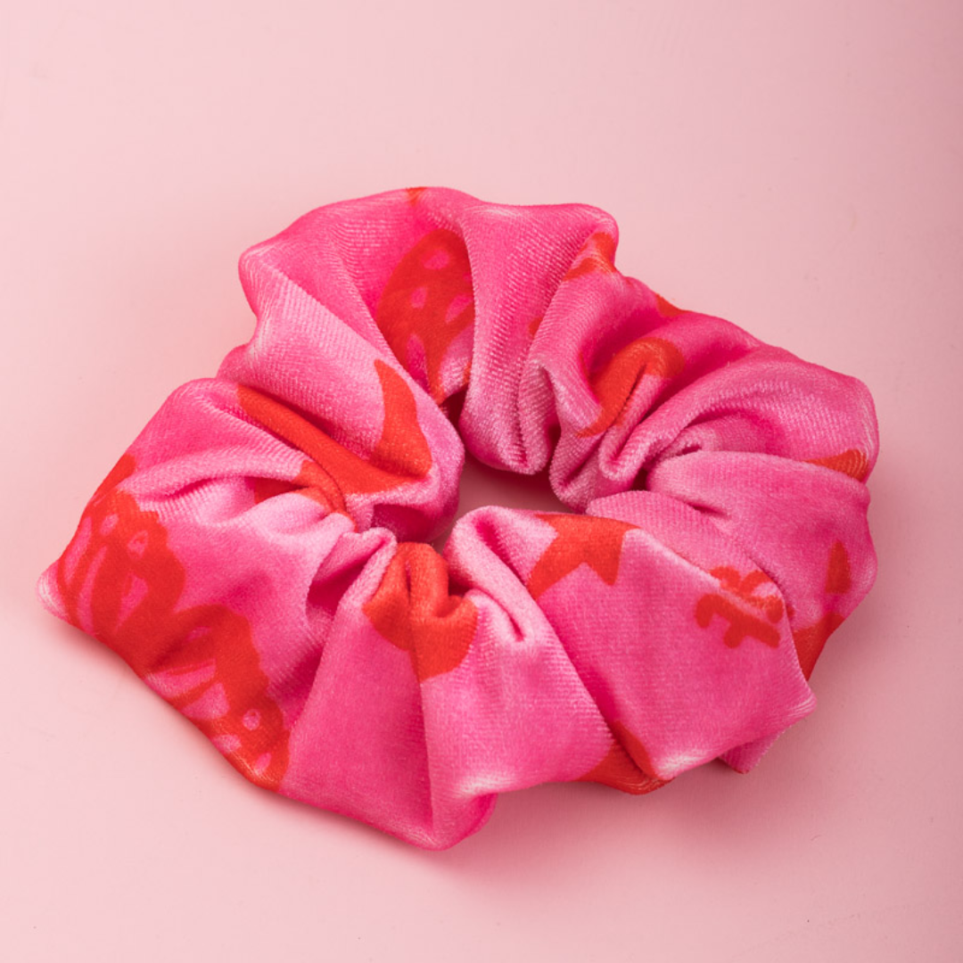 Scrunchie Σούρα Μαλλιών Βελούδινη Butterfly Love Ροζ