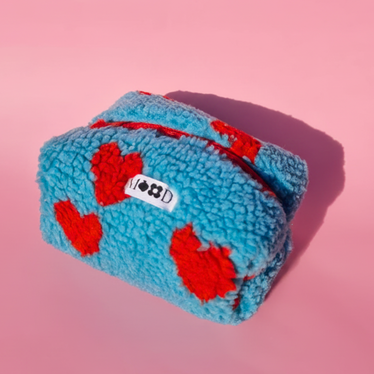 Χειροποίητο Καπιτονέ Πετρόλ Νεσεσέρ Καλλυντικών Makeup Bag με Κόκκινες Καρδιές Heart